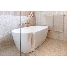 Glacier Acrylic Oval Freestanding Bath